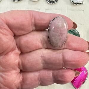 Handmade Ring rhodonite oval gemstone stamped 925 silver overlay pink‎ size 6